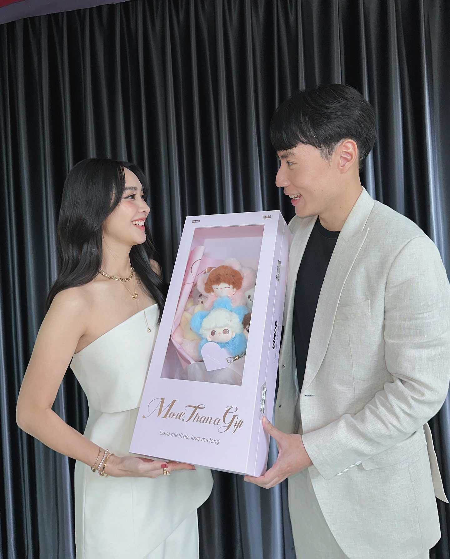 มิน - พีชญา วัฒนามนตรี