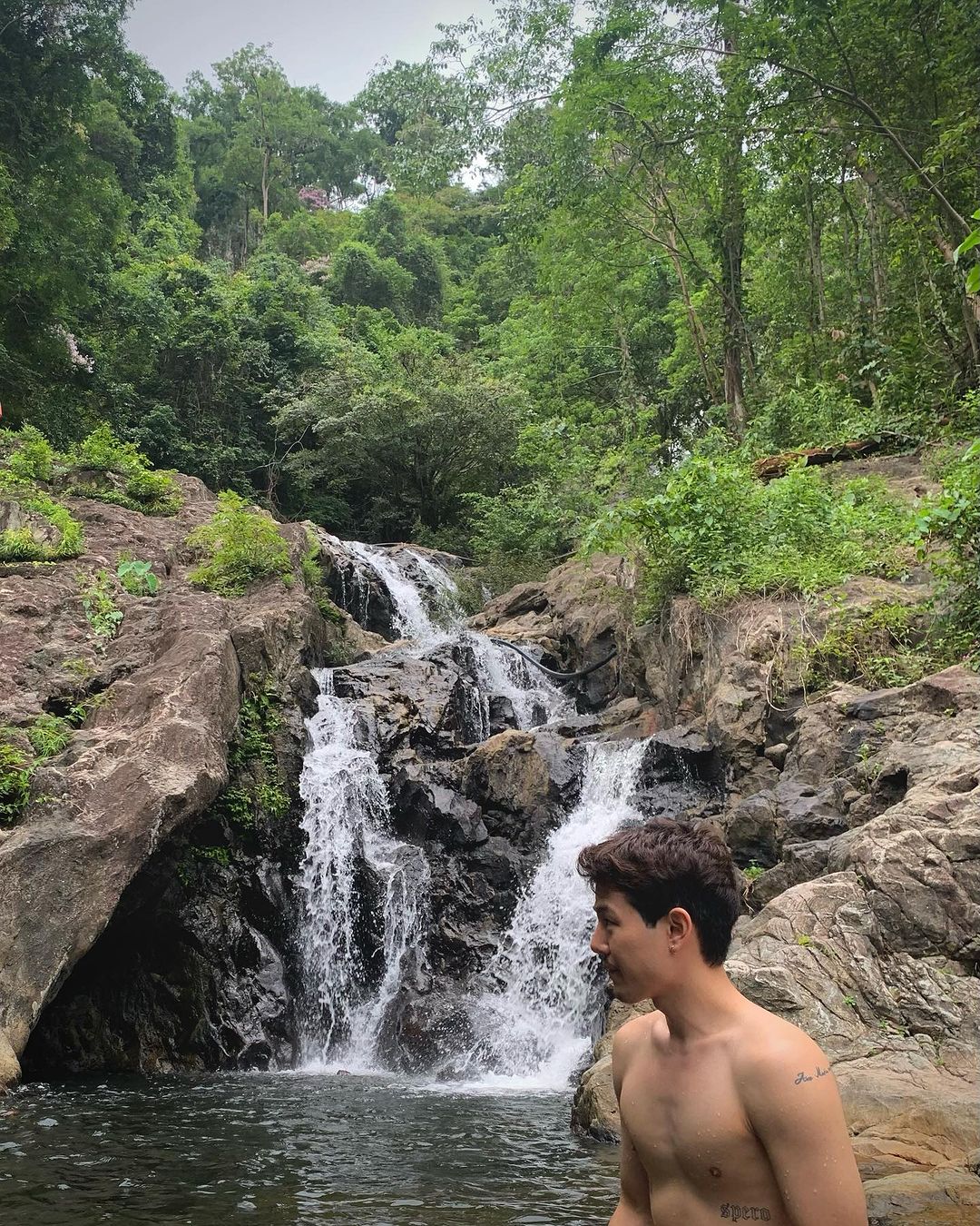 เพชร - เผ่าเพชร เจริญสุข