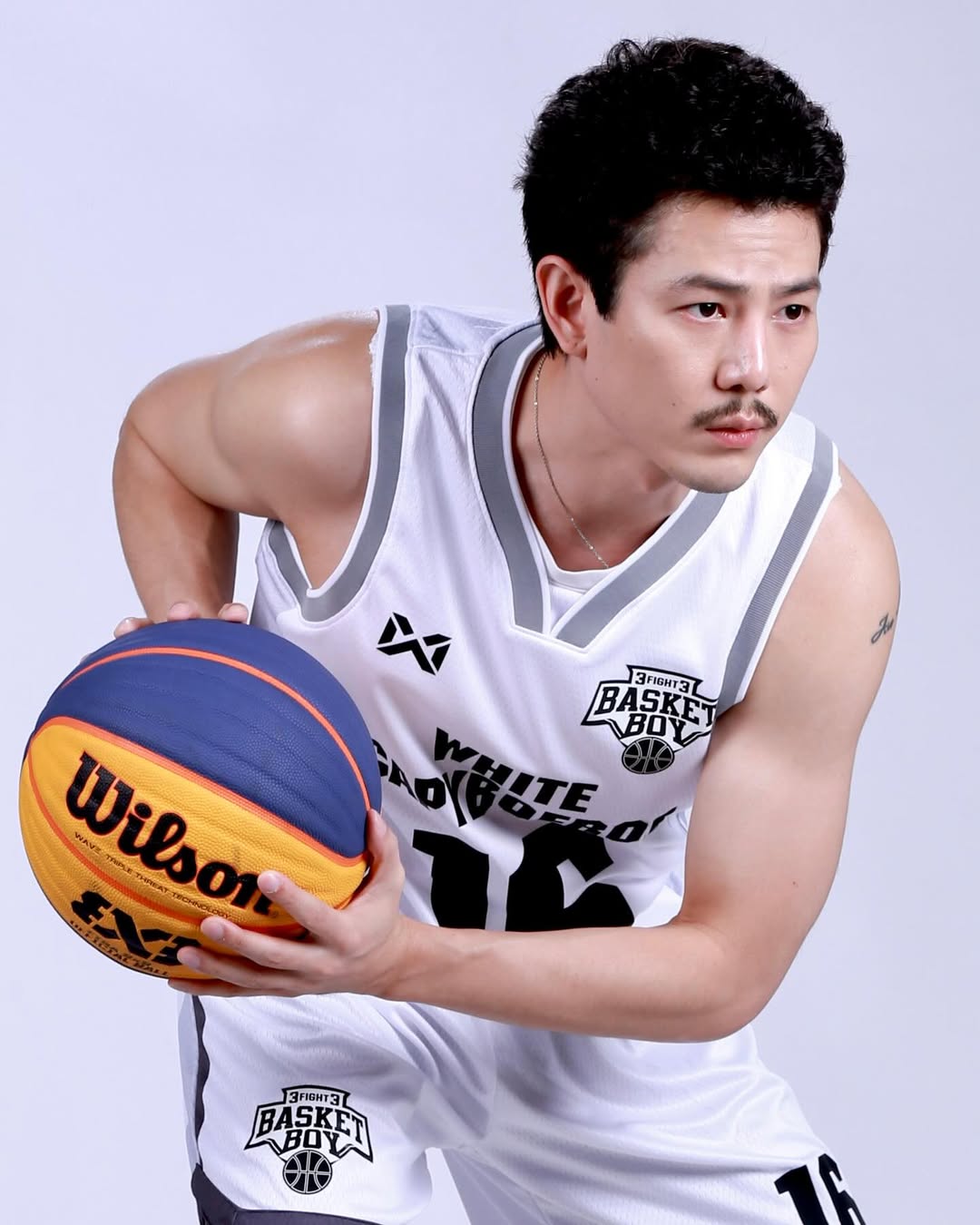 เพชร - เผ่าเพชร เจริญสุข