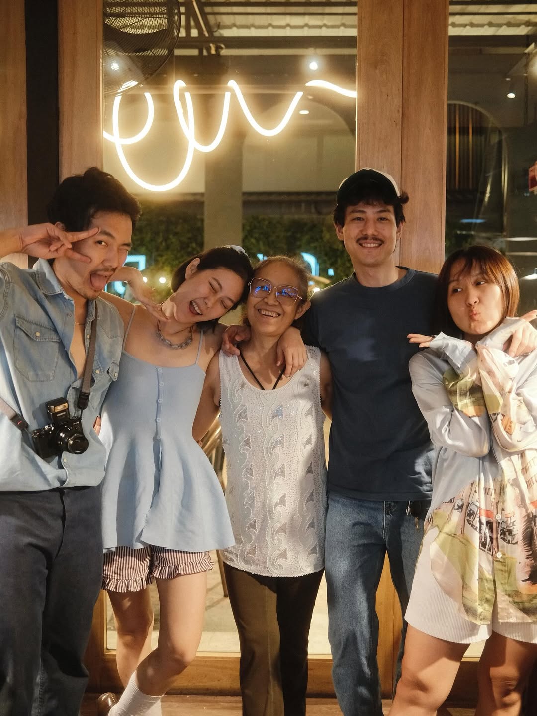 เพชร - เผ่าเพชร เจริญสุข