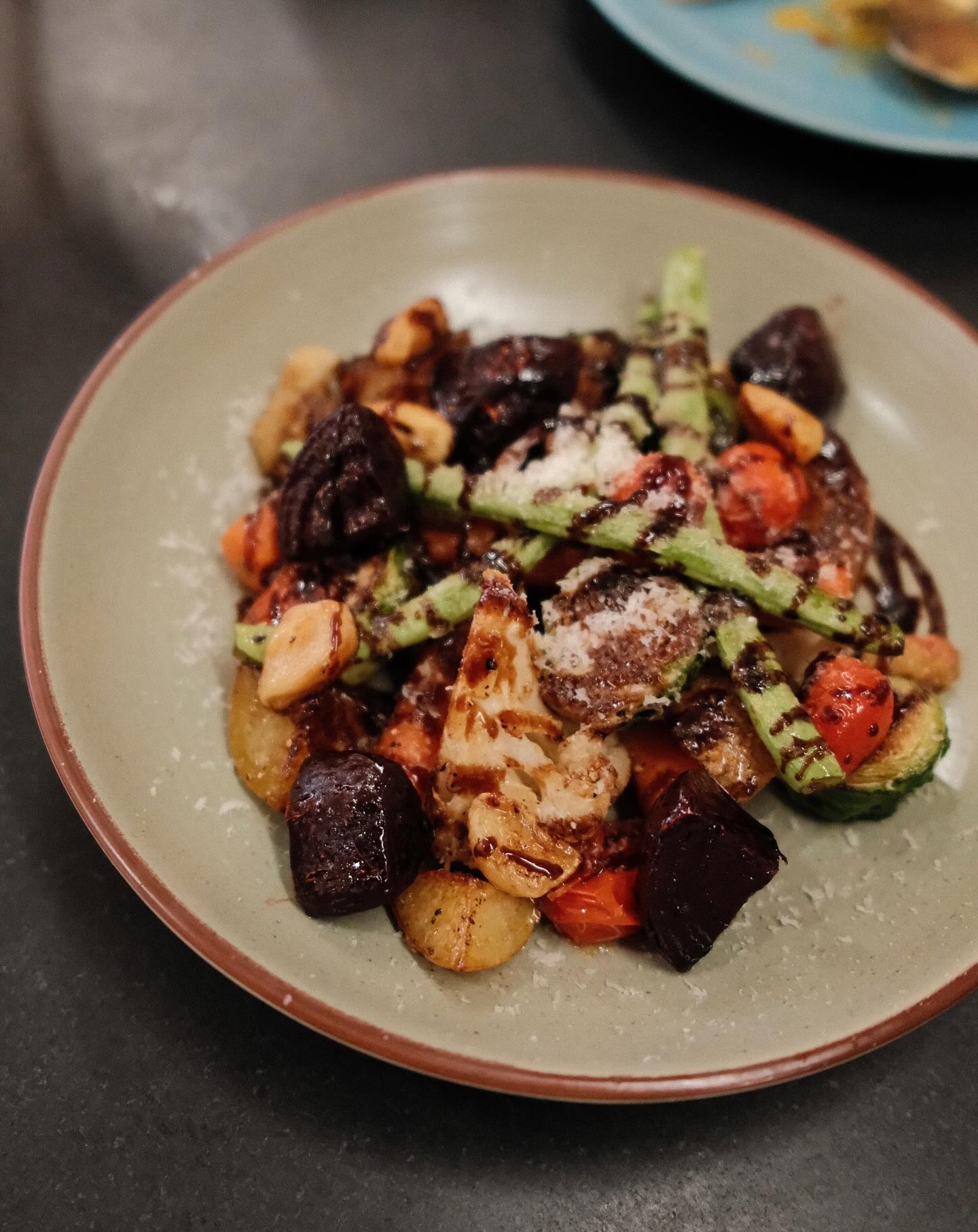 เพชร - เผ่าเพชร เจริญสุข