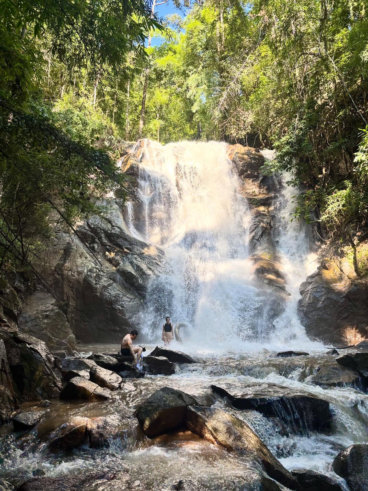 เพชร - เผ่าเพชร เจริญสุข