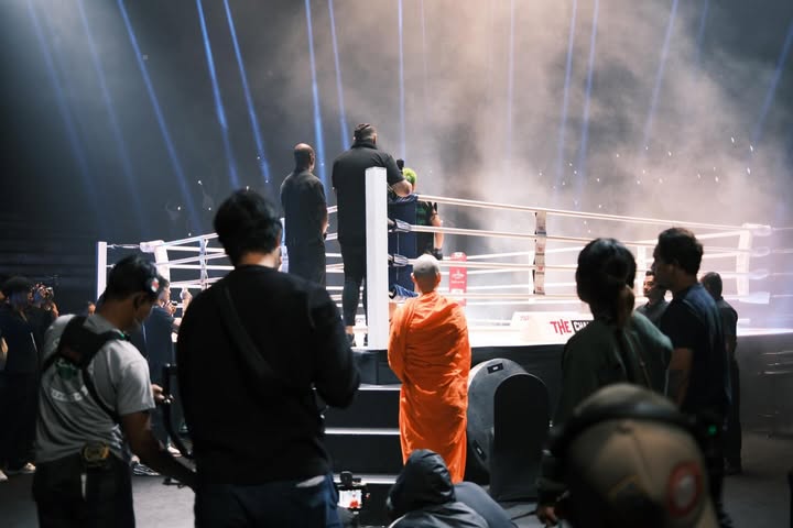 เพชร - เผ่าเพชร เจริญสุข