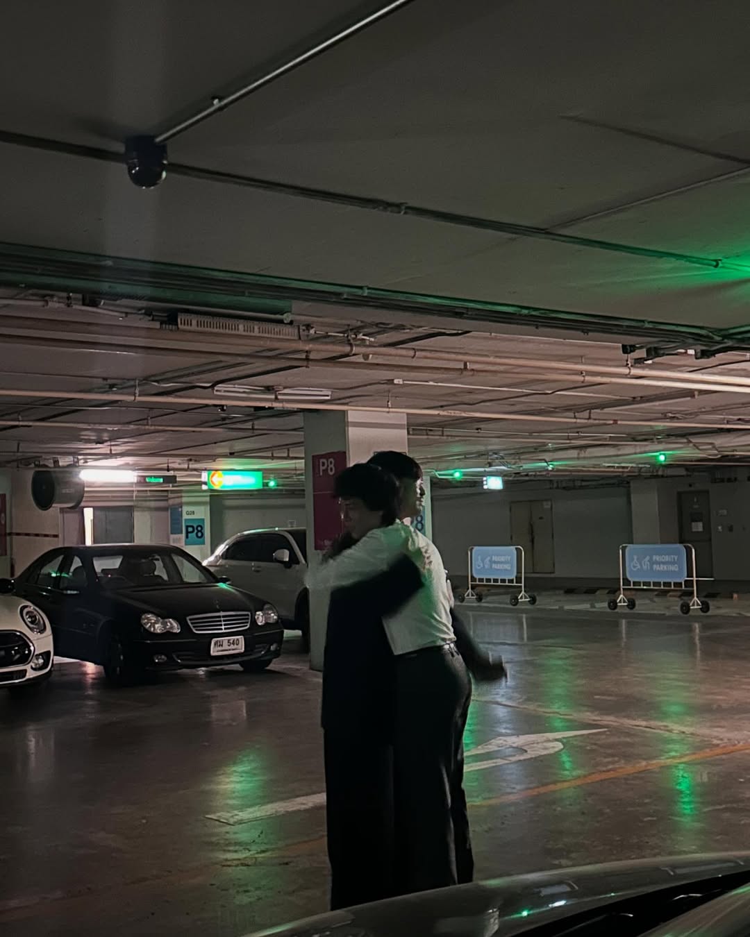 เพชร - เผ่าเพชร เจริญสุข