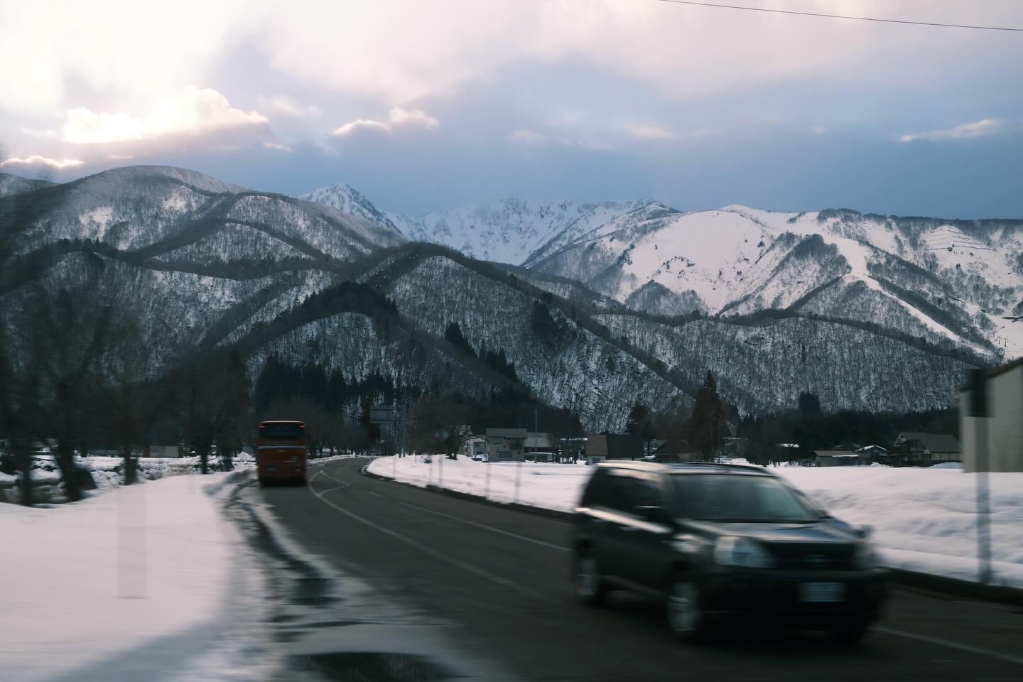 เพชร - เผ่าเพชร เจริญสุข