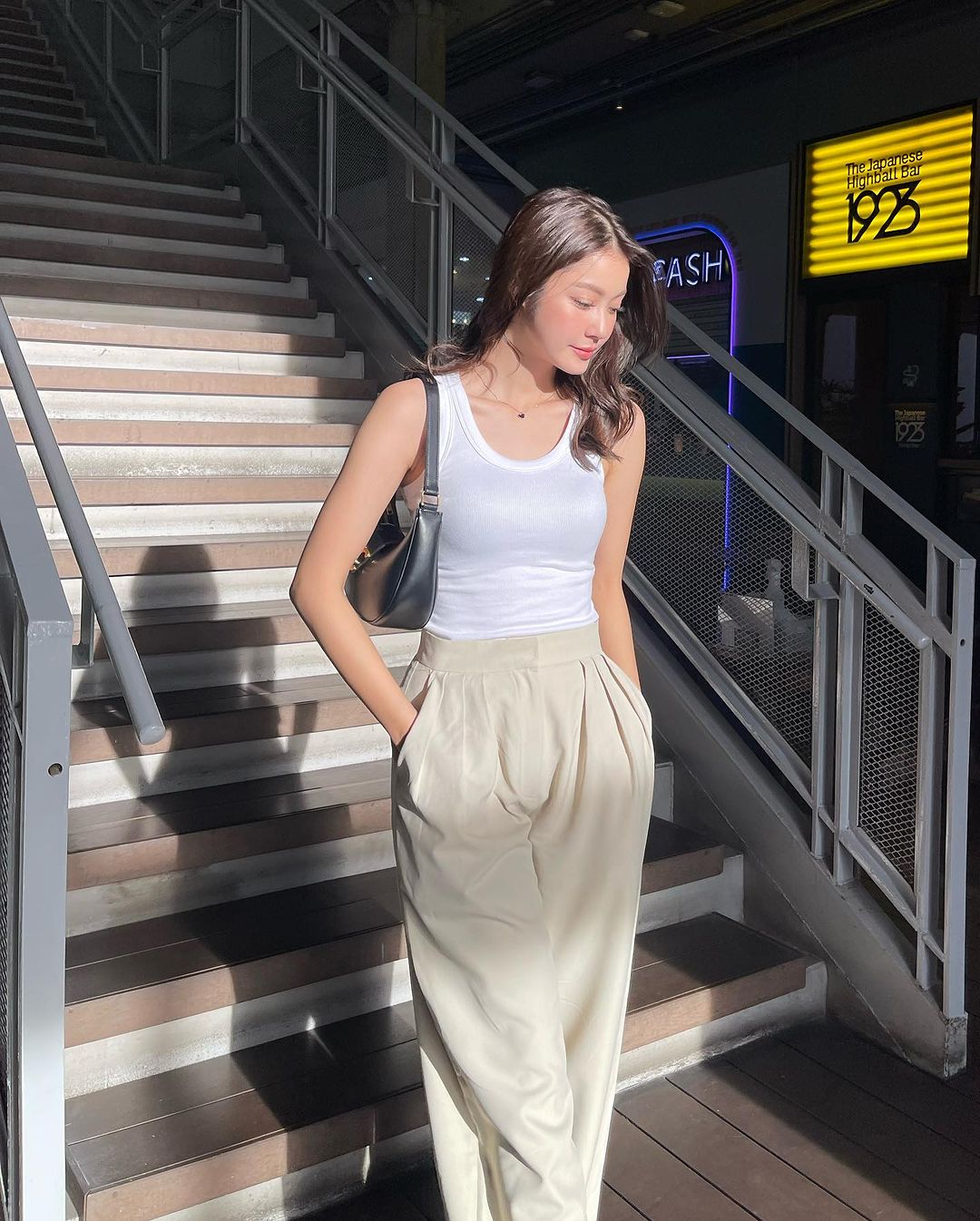 น้ำตาล - ทิพนารี วีรวัฒโนดม