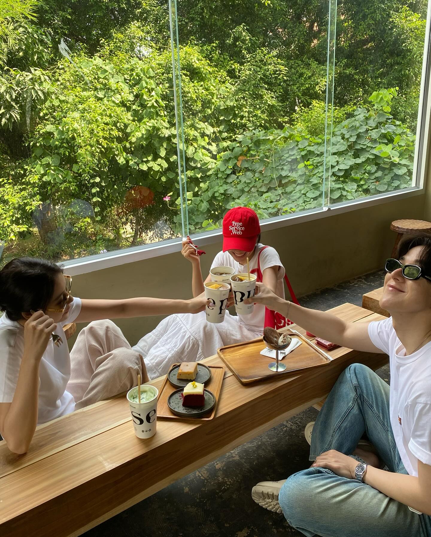 น้ำตาล - ทิพนารี วีรวัฒโนดม