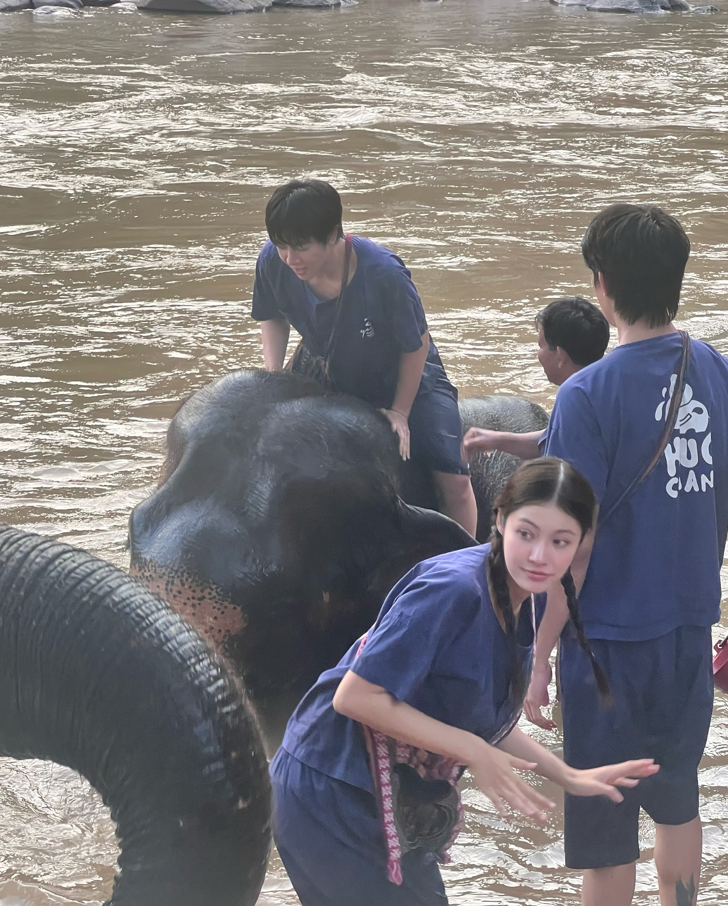 น้ำตาล - ทิพนารี วีรวัฒโนดม