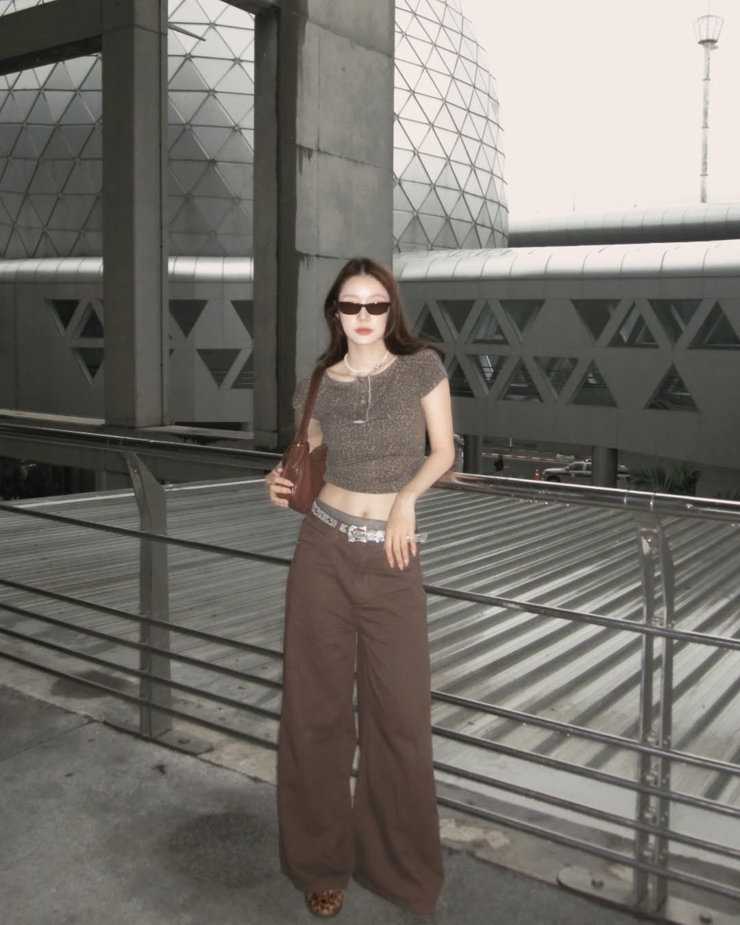 น้ำตาล - ทิพนารี วีรวัฒโนดม