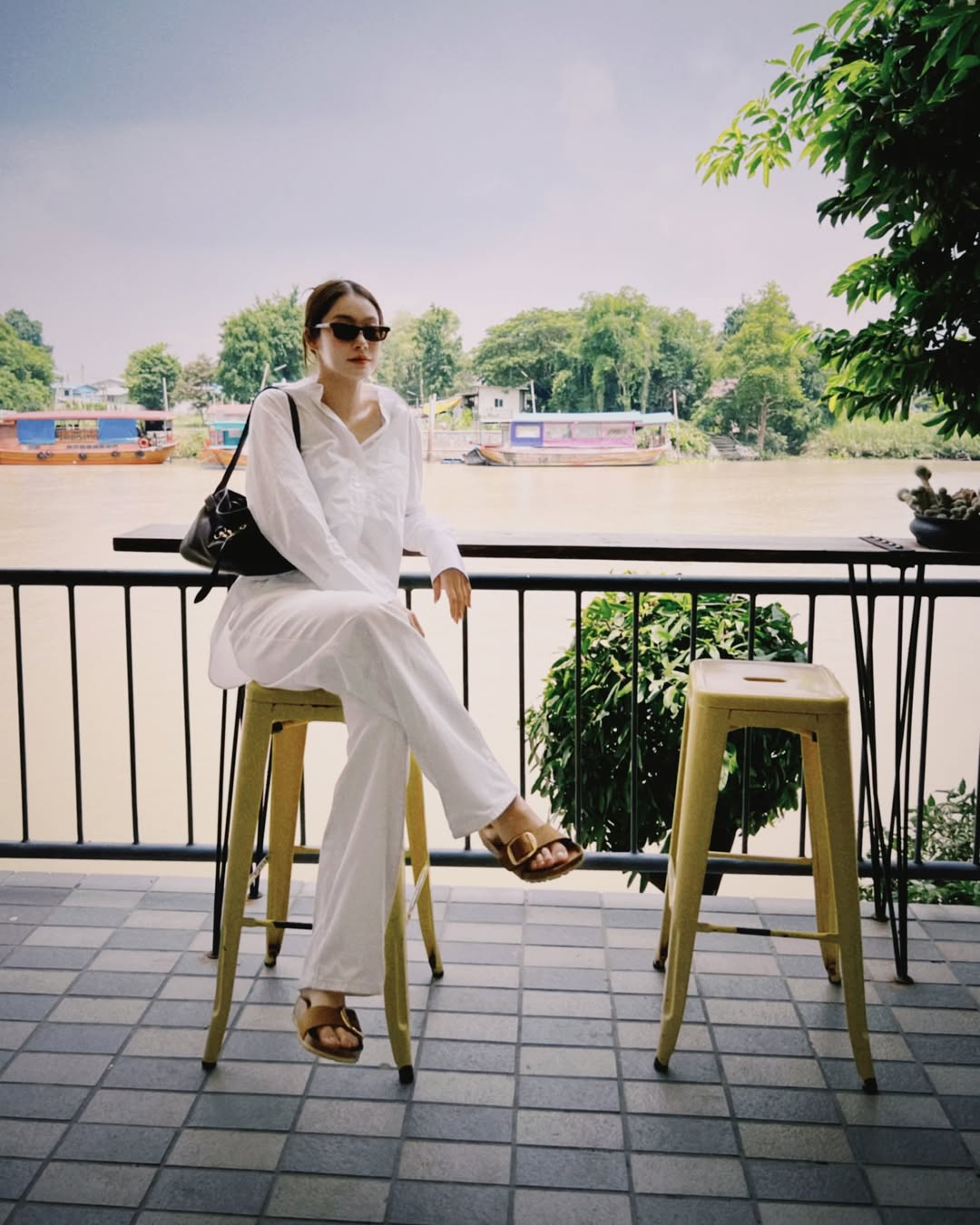 น้ำตาล - ทิพนารี วีรวัฒโนดม