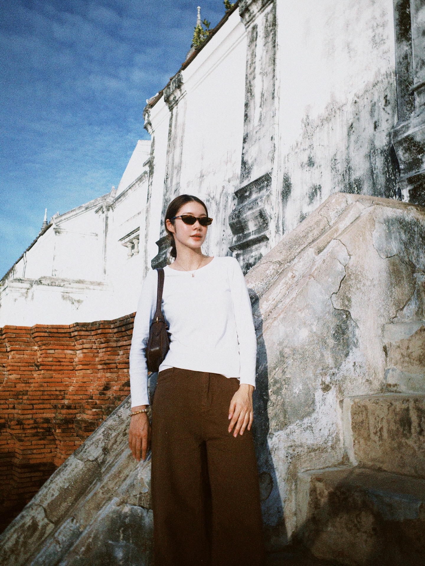 น้ำตาล - ทิพนารี วีรวัฒโนดม
