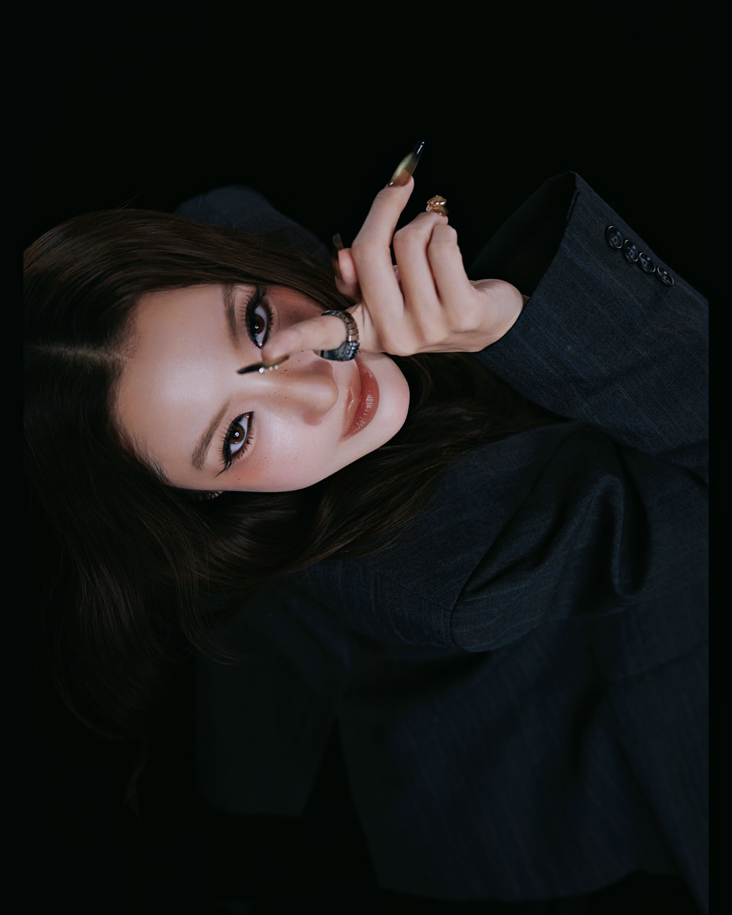 น้ำตาล - ทิพนารี วีรวัฒโนดม