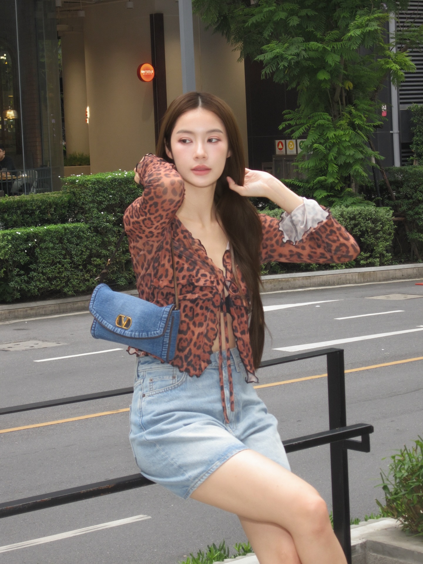 น้ำตาล - ทิพนารี วีรวัฒโนดม