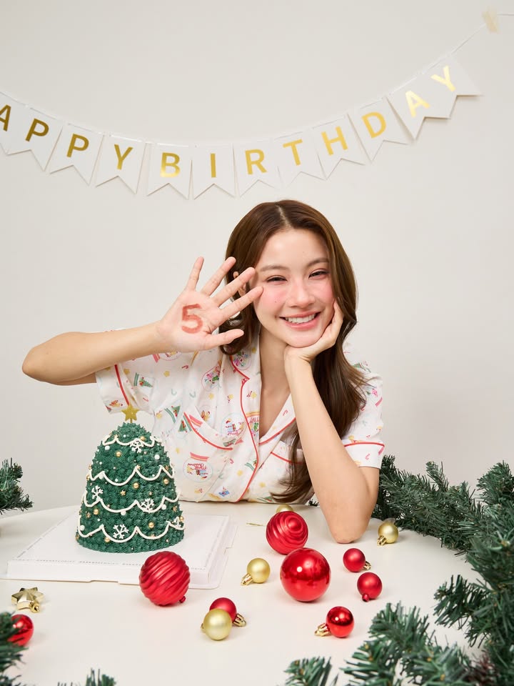 น้ำตาล - ทิพนารี วีรวัฒโนดม