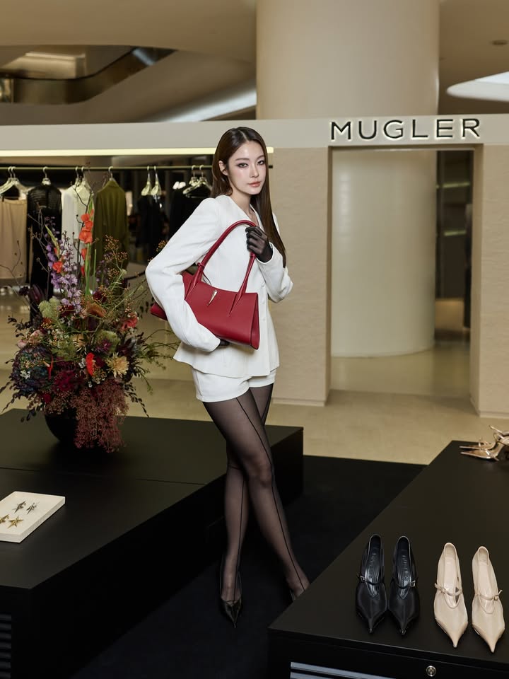 น้ำตาล - ทิพนารี วีรวัฒโนดม