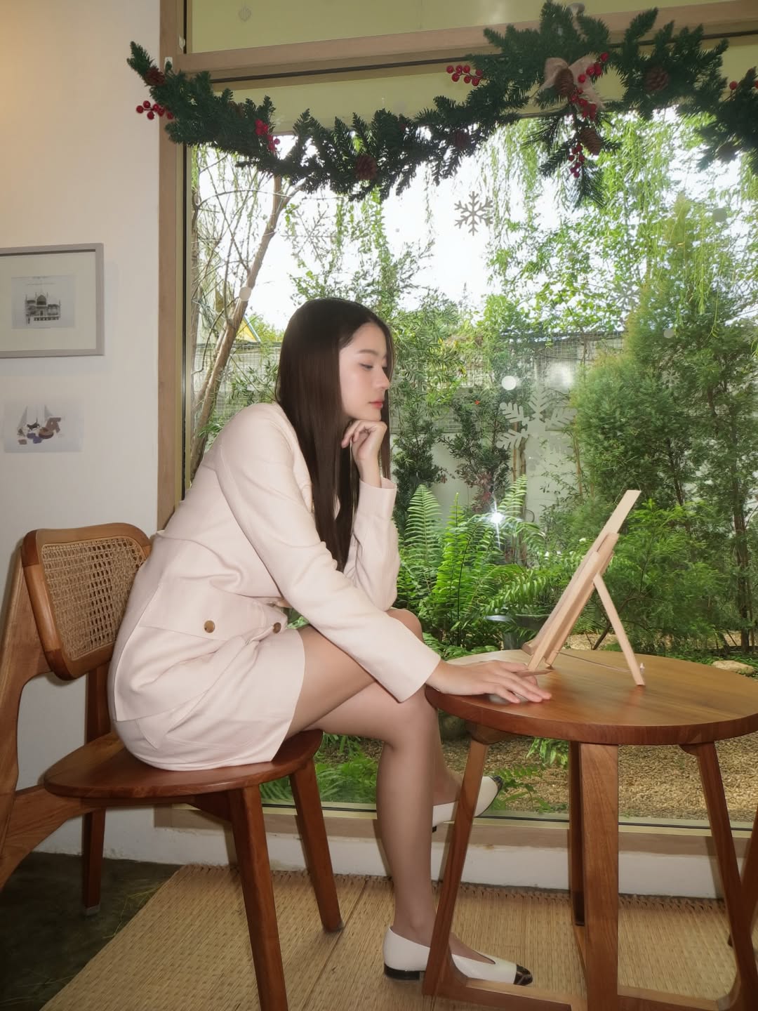 น้ำตาล - ทิพนารี วีรวัฒโนดม