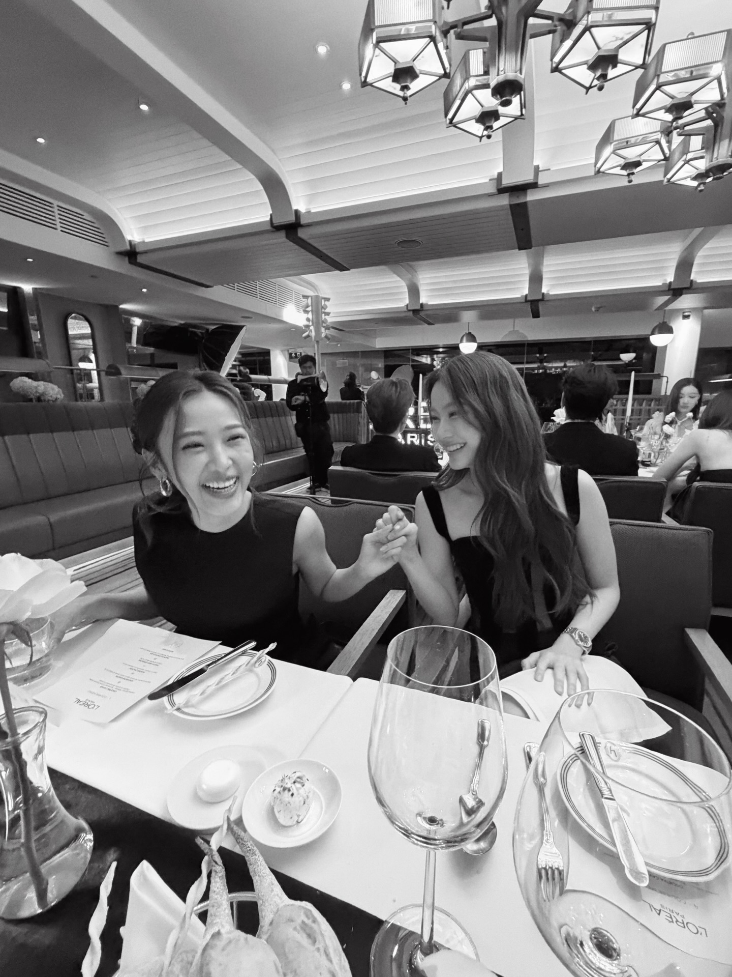 น้ำตาล - ทิพนารี วีรวัฒโนดม