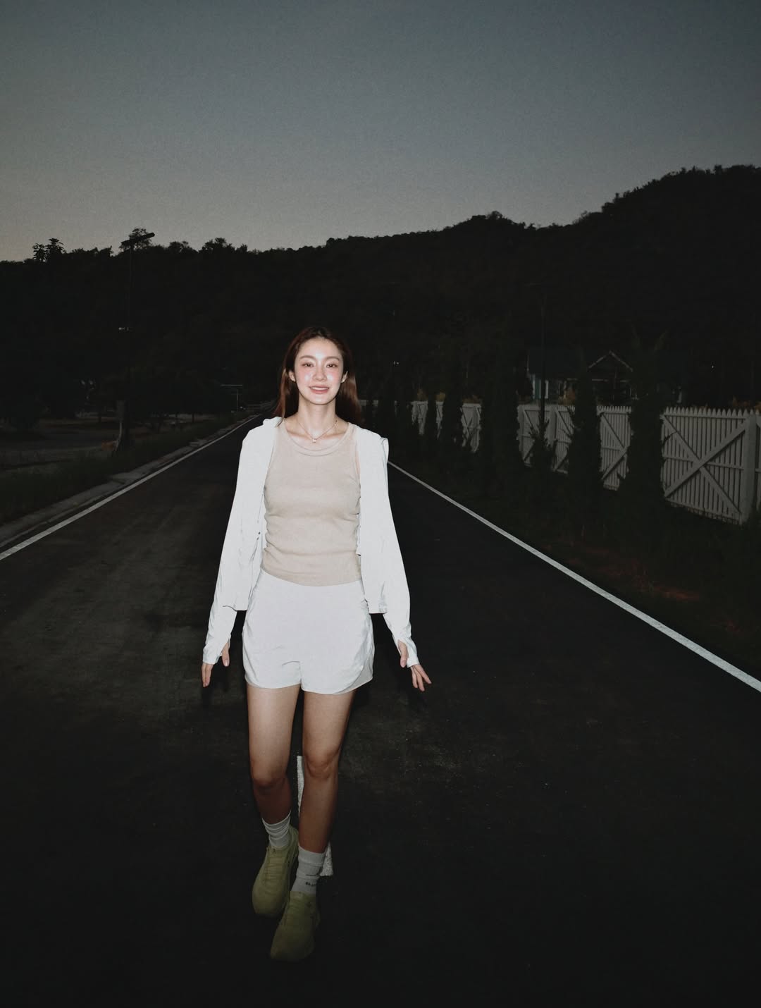 น้ำตาล - ทิพนารี วีรวัฒโนดม