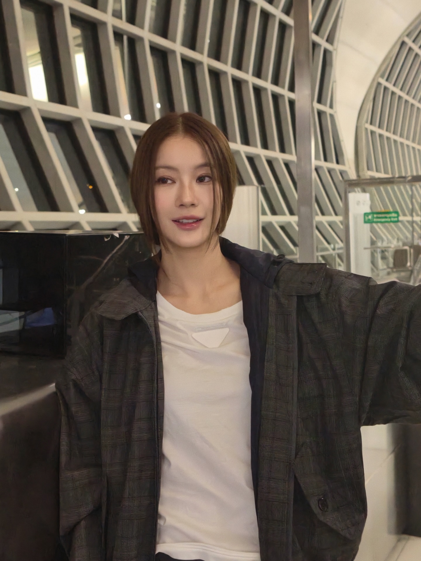 น้ำตาล - ทิพนารี วีรวัฒโนดม