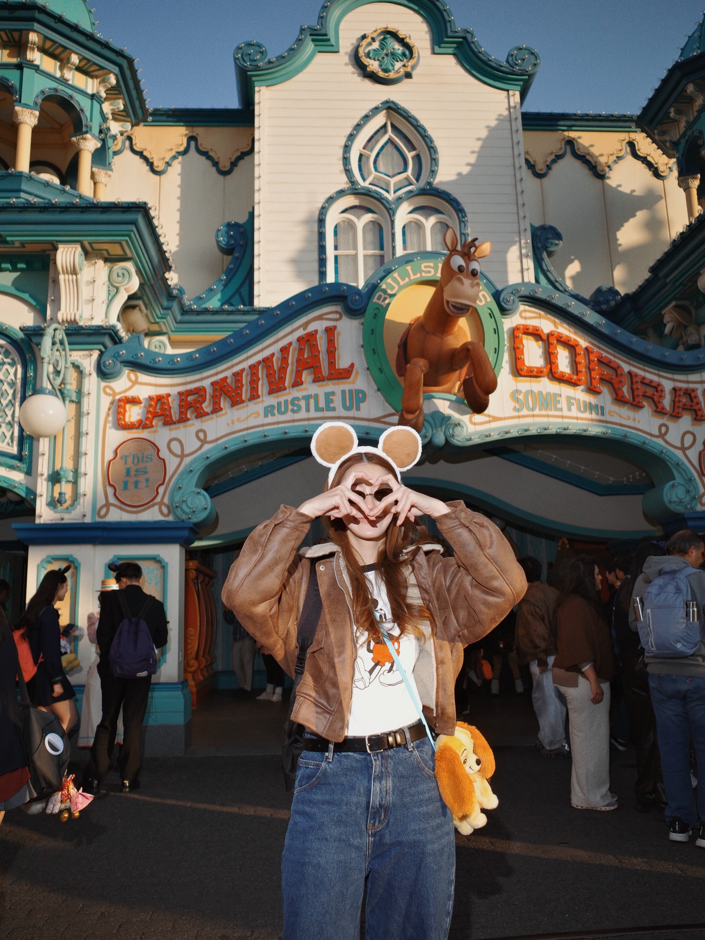 น้ำตาล - ทิพนารี วีรวัฒโนดม