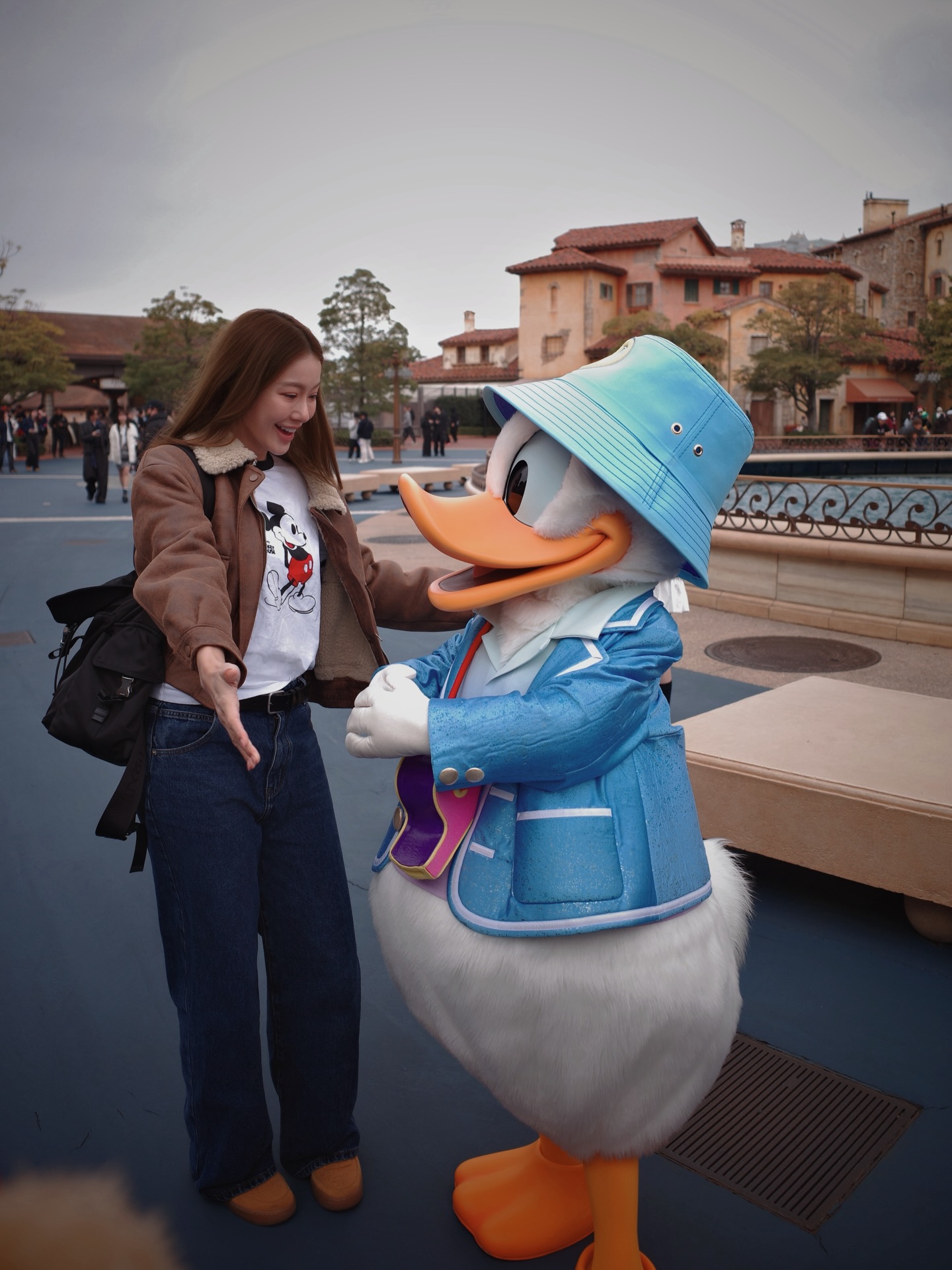 น้ำตาล - ทิพนารี วีรวัฒโนดม