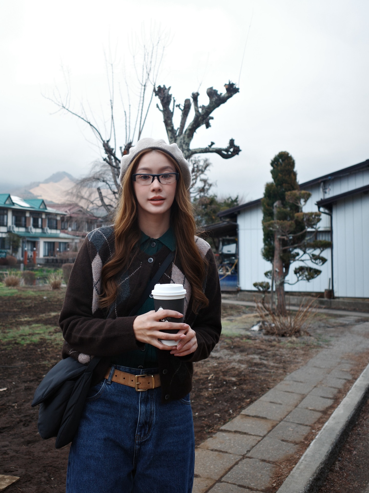 น้ำตาล - ทิพนารี วีรวัฒโนดม