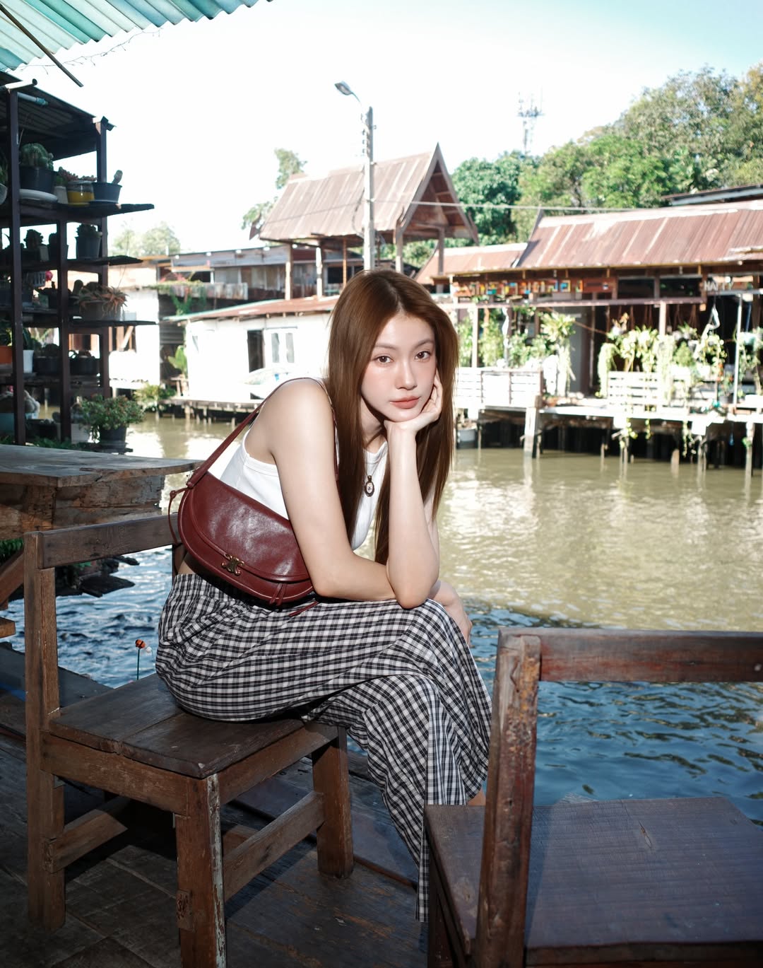 น้ำตาล - ทิพนารี วีรวัฒโนดม