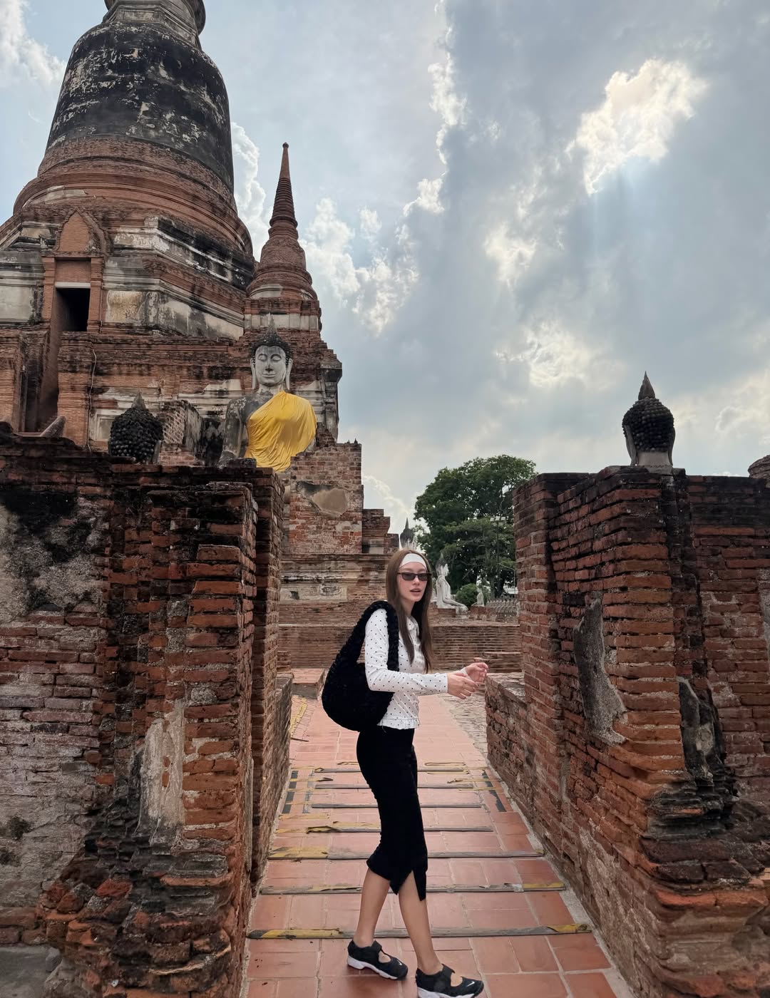 น้ำตาล - ทิพนารี วีรวัฒโนดม