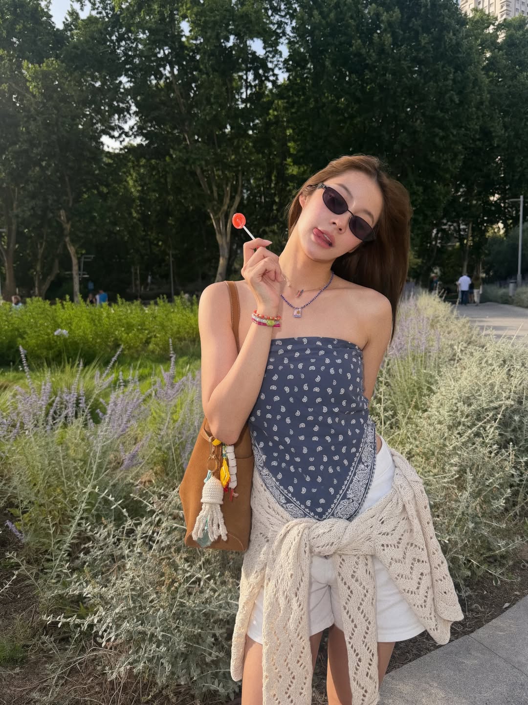 น้ำตาล - ทิพนารี วีรวัฒโนดม