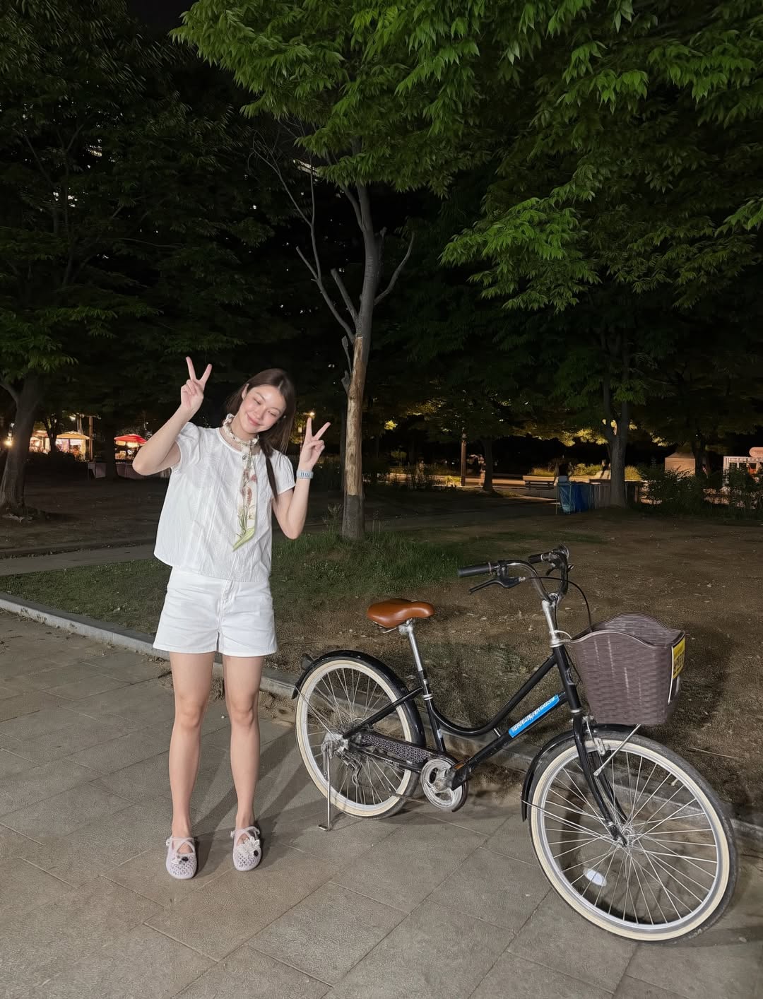น้ำตาล - ทิพนารี วีรวัฒโนดม
