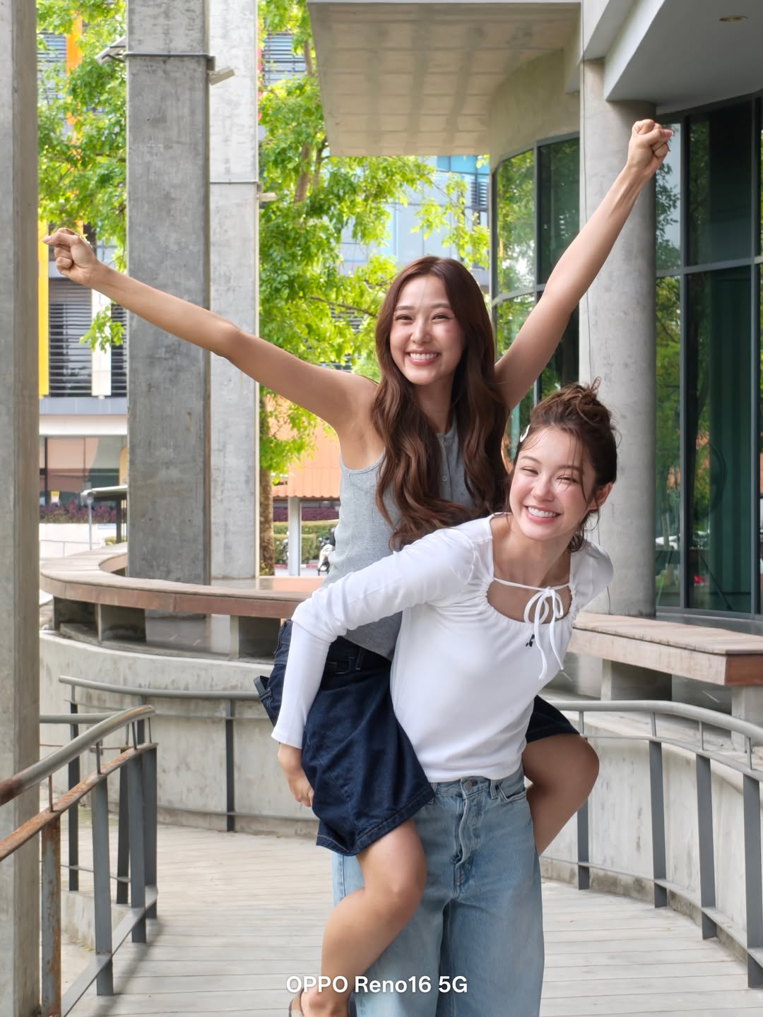 น้ำตาล - ทิพนารี วีรวัฒโนดม