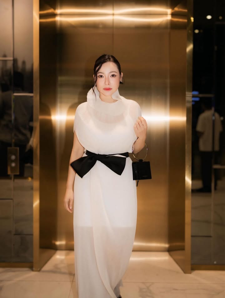 ต้นหอม - ศกุนตลา เทียนไพโรจน์