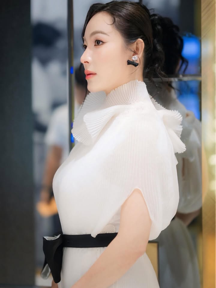 ต้นหอม - ศกุนตลา เทียนไพโรจน์