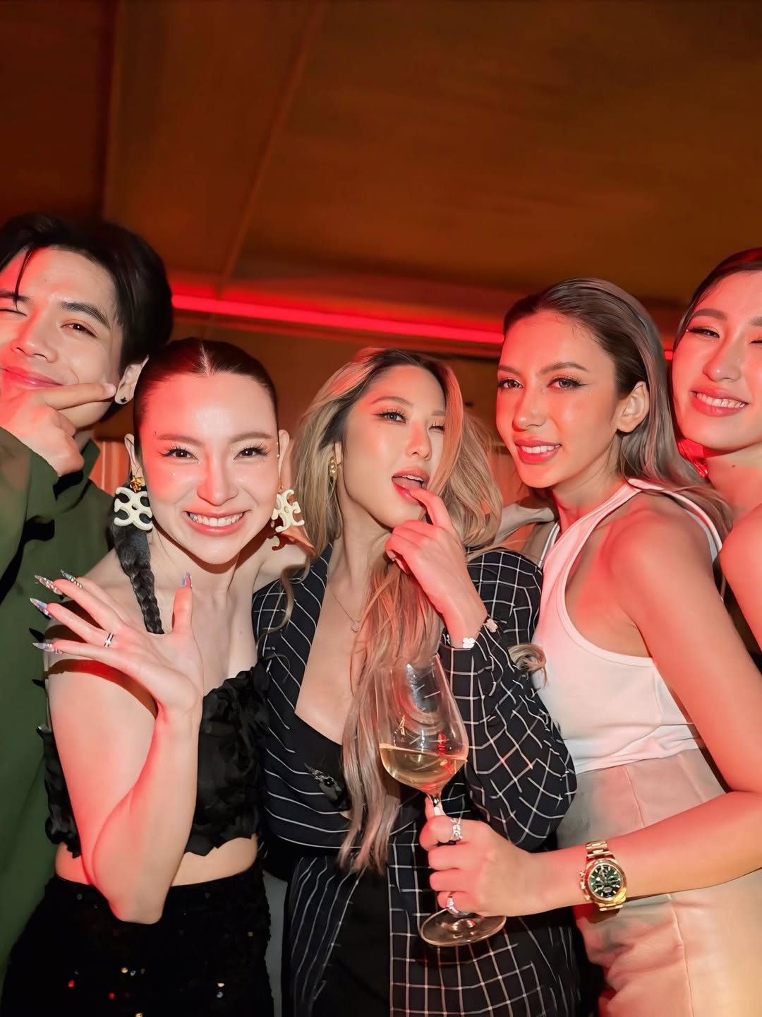 ต้นหอม - ศกุนตลา เทียนไพโรจน์