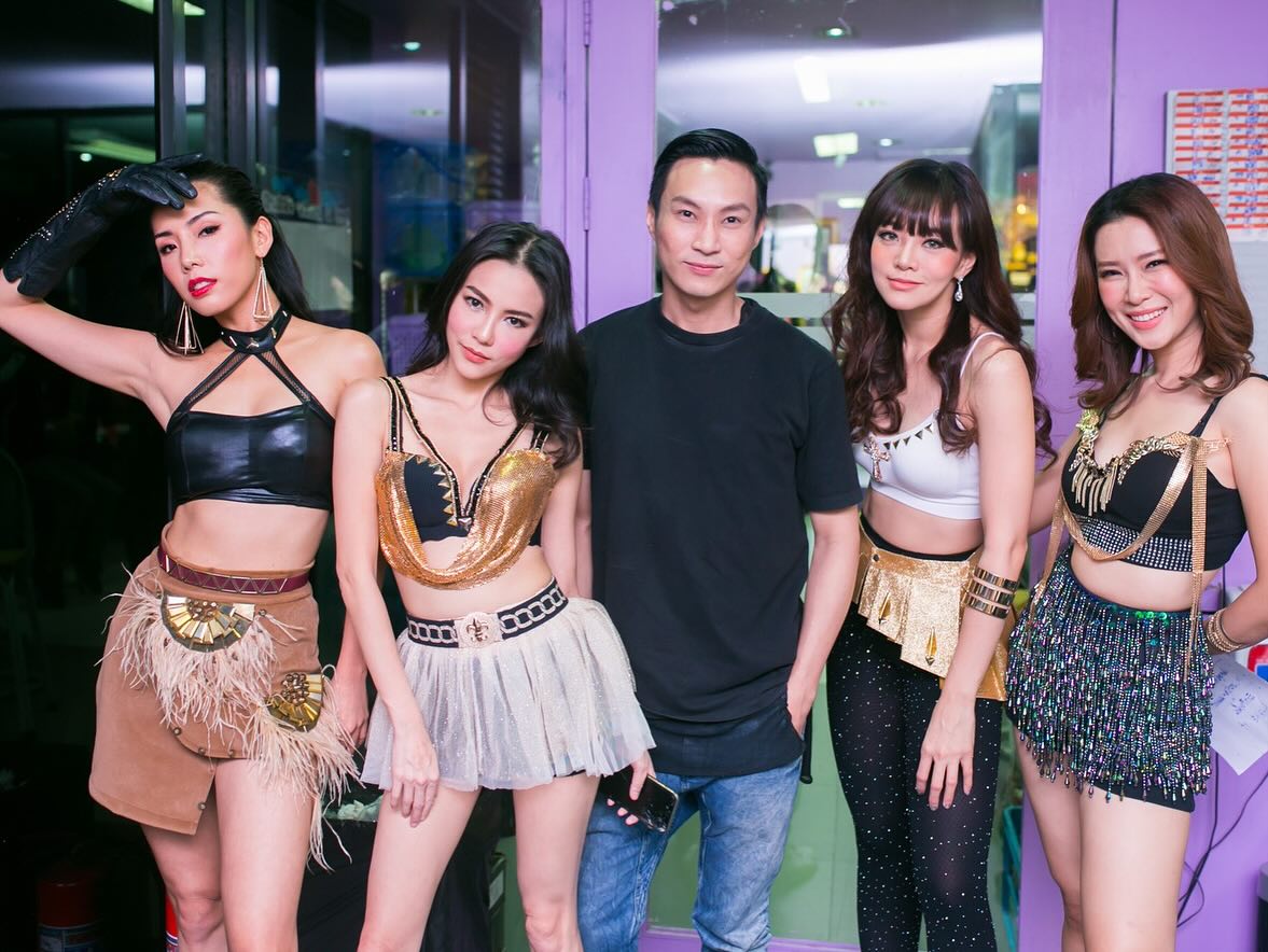กิ๊ฟซ่า - ปิยา พงศ์กุลภา
