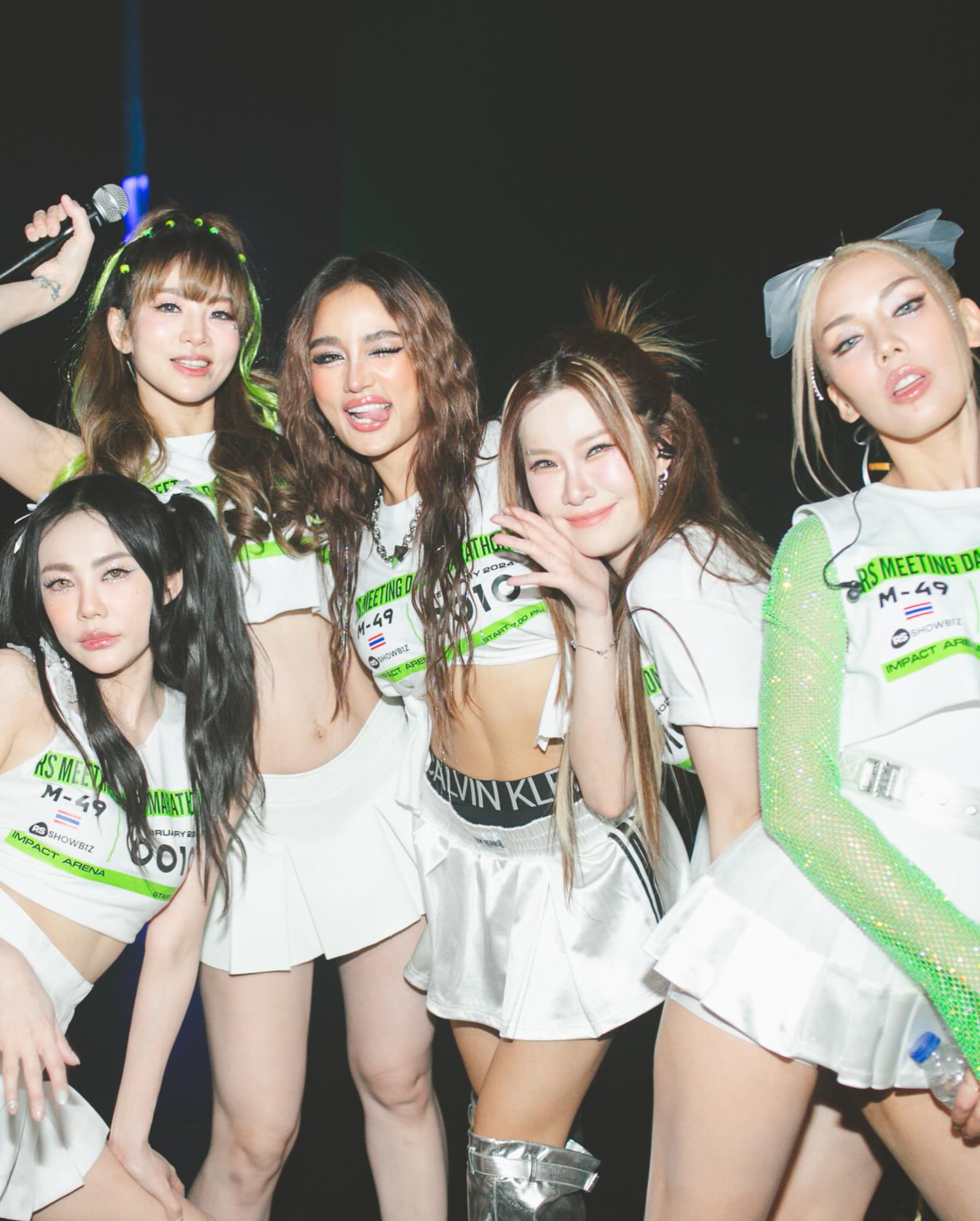 กิ๊ฟซ่า - ปิยา พงศ์กุลภา