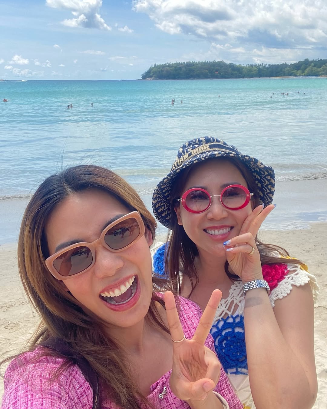 กิ๊ฟซ่า - ปิยา พงศ์กุลภา