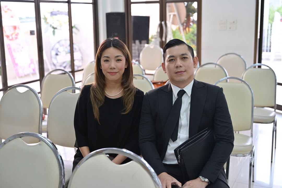 กิ๊ฟซ่า - ปิยา พงศ์กุลภา