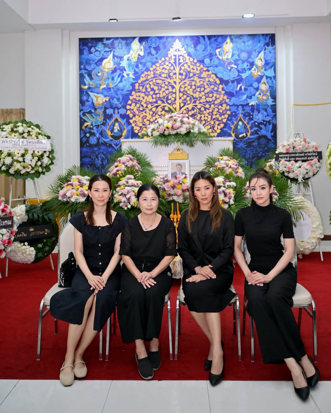 กิ๊ฟซ่า - ปิยา พงศ์กุลภา
