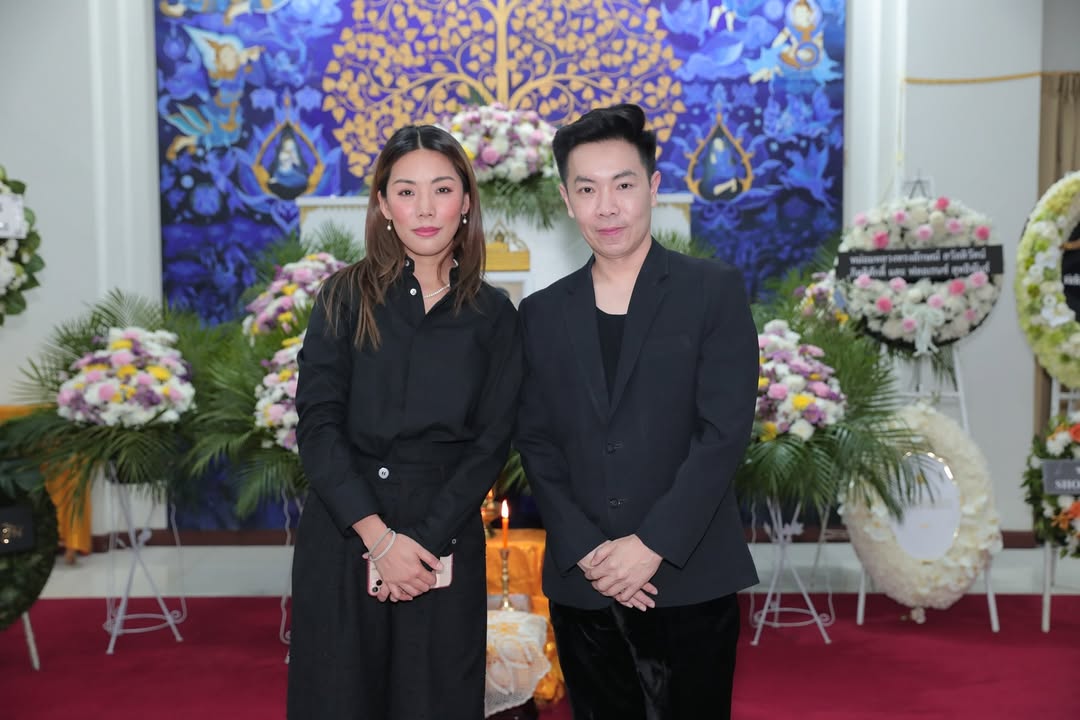กิ๊ฟซ่า - ปิยา พงศ์กุลภา