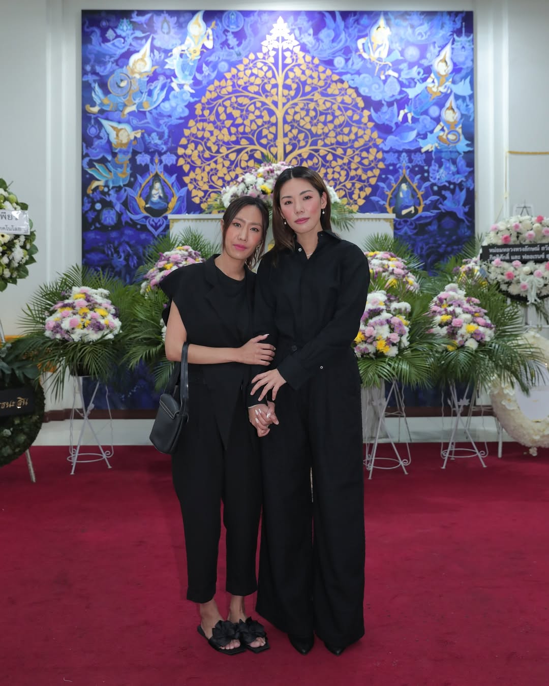 กิ๊ฟซ่า - ปิยา พงศ์กุลภา