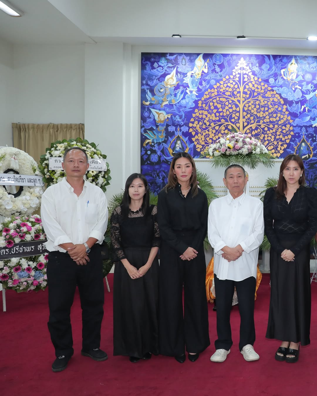 กิ๊ฟซ่า - ปิยา พงศ์กุลภา