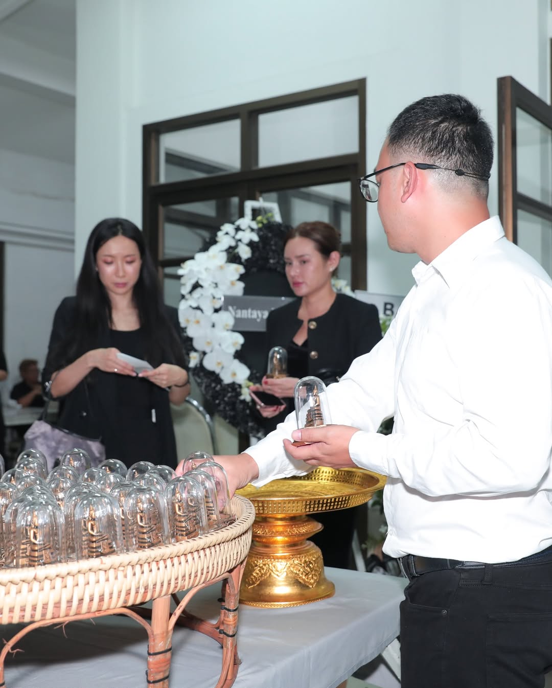 กิ๊ฟซ่า - ปิยา พงศ์กุลภา