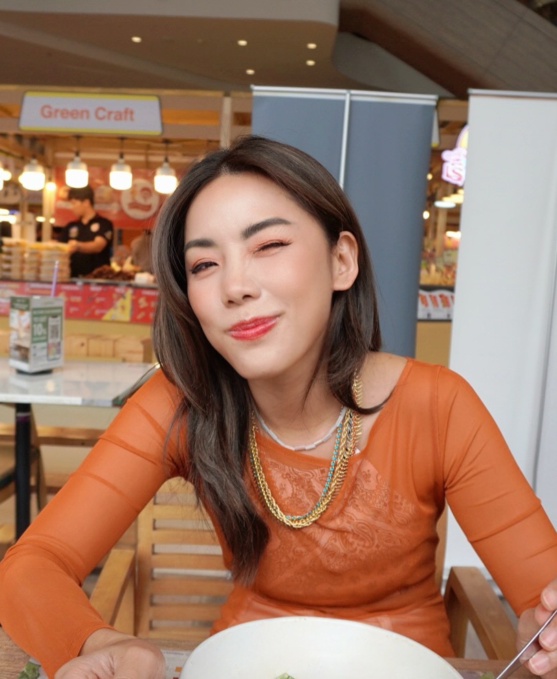 กิ๊ฟซ่า - ปิยา พงศ์กุลภา