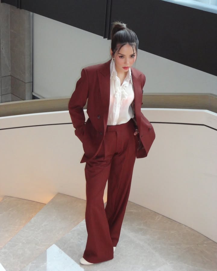 กิ๊ฟซ่า - ปิยา พงศ์กุลภา