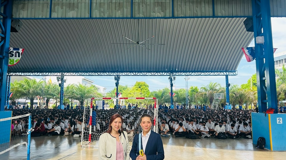 กิ๊ฟซ่า - ปิยา พงศ์กุลภา