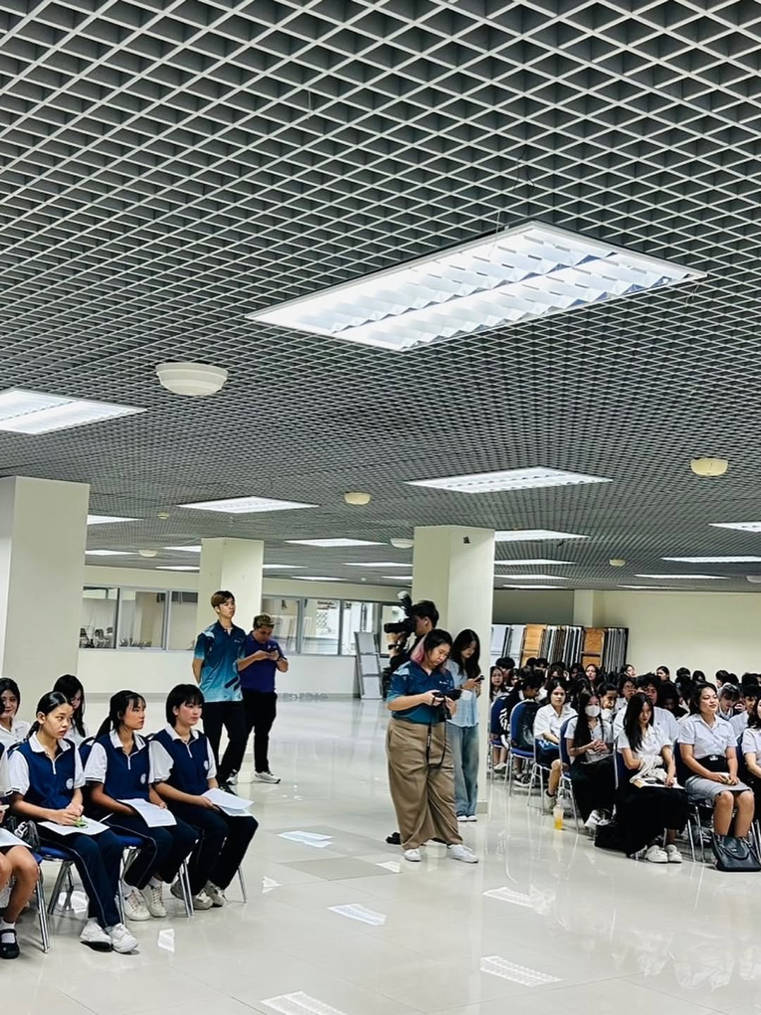 กิ๊ฟซ่า - ปิยา พงศ์กุลภา