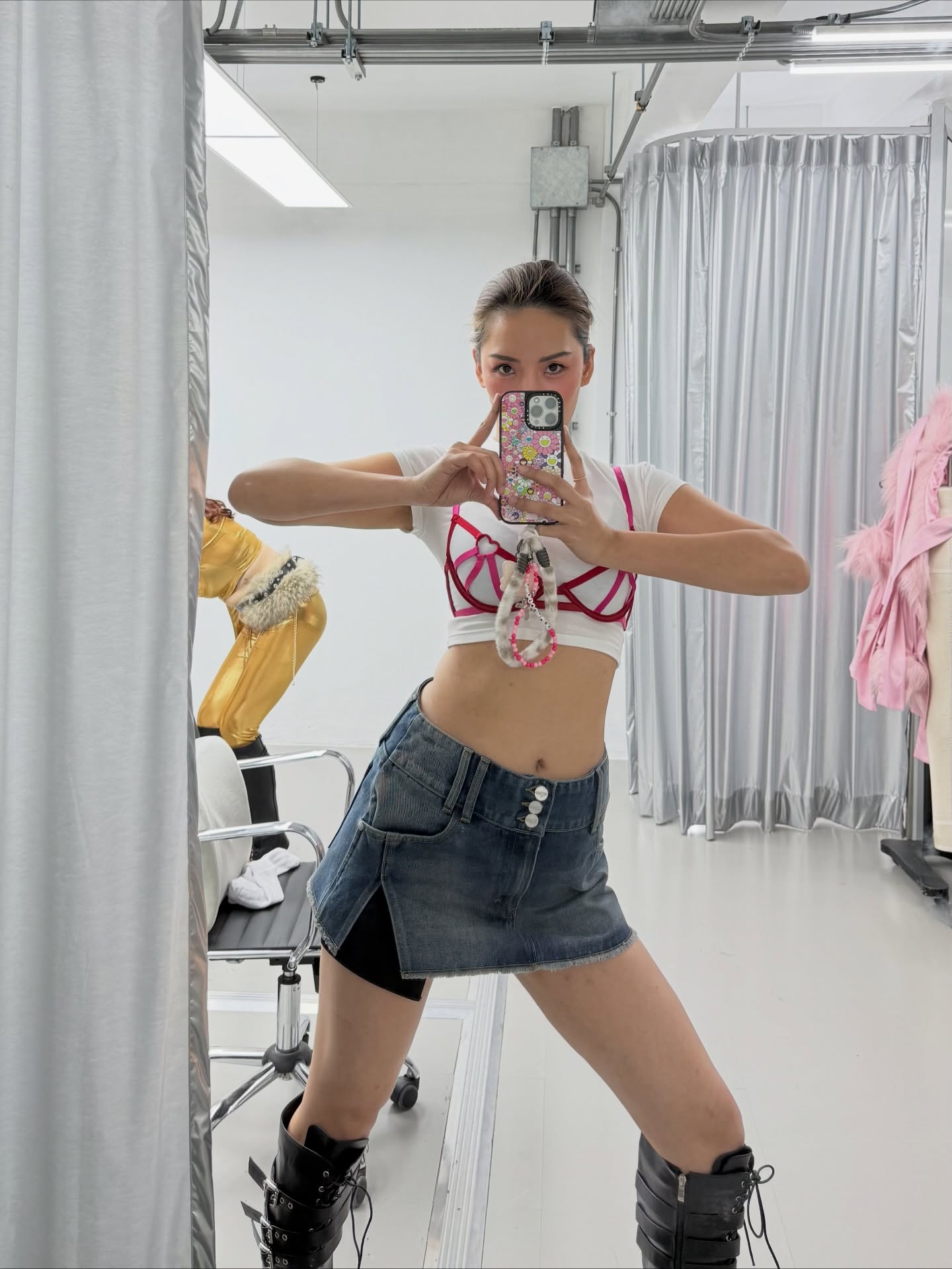 กิ๊ฟซ่า - ปิยา พงศ์กุลภา