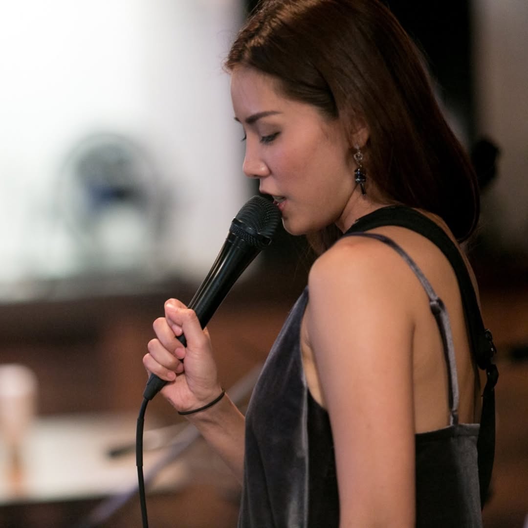 กิ๊ฟซ่า - ปิยา พงศ์กุลภา