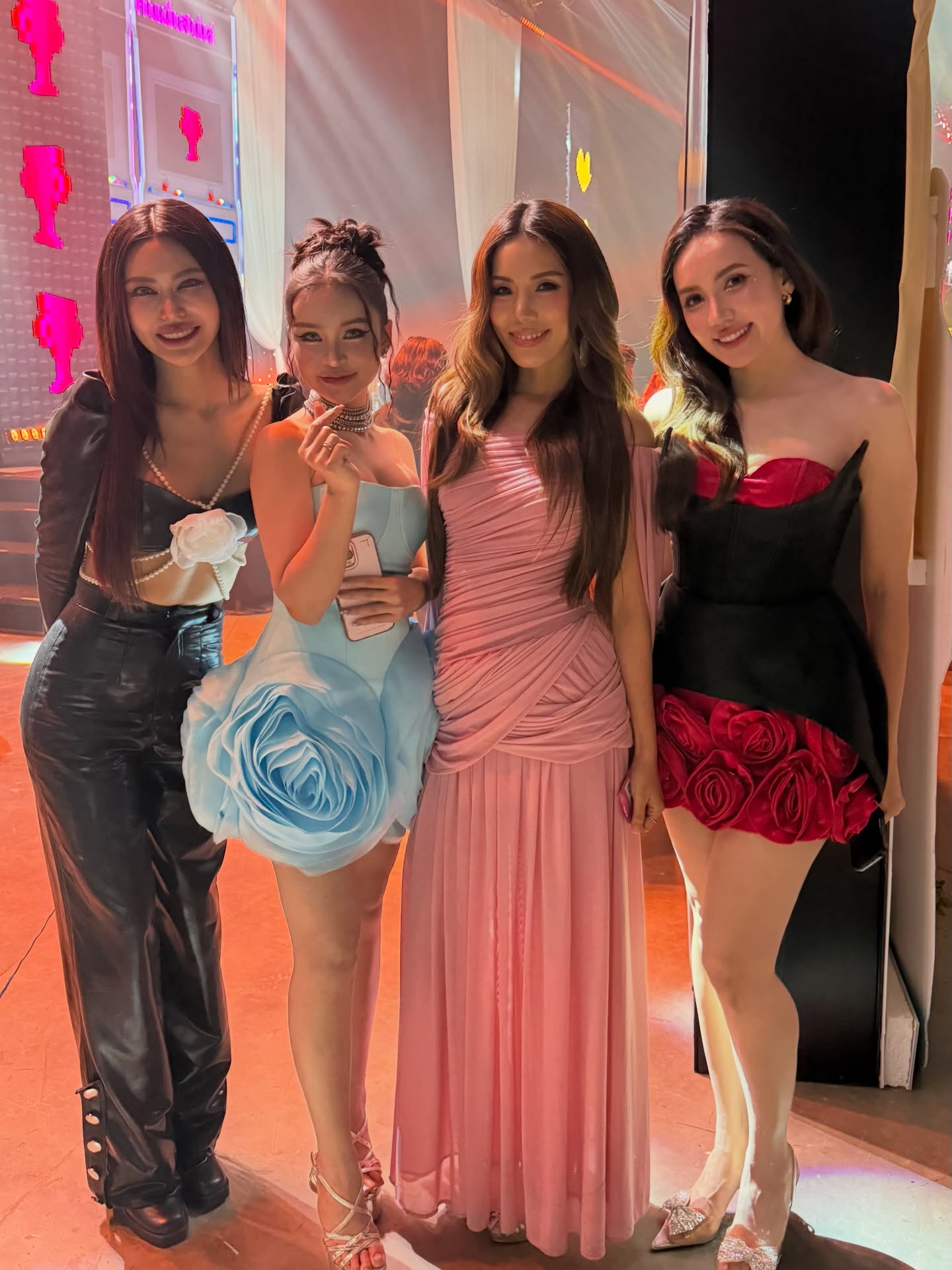 กิ๊ฟซ่า - ปิยา พงศ์กุลภา